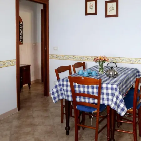 Lejlighed Locazione Turistica Glicine *